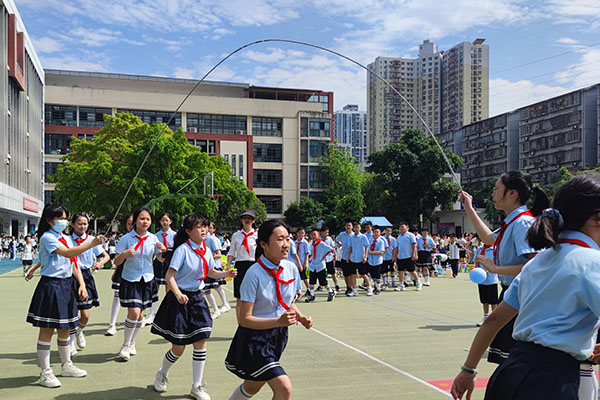 实践课堂奋进康恒娃精彩竞绽放南岸区珊瑚康恒小学举行春季运动会