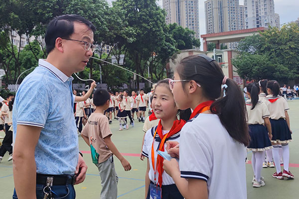 实践课堂奋进康恒娃精彩竞绽放南岸区珊瑚康恒小学举行春季运动会