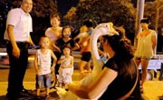 陈云投下哪六颗重磅炸弹让<em>华国锋</em>控制不住局